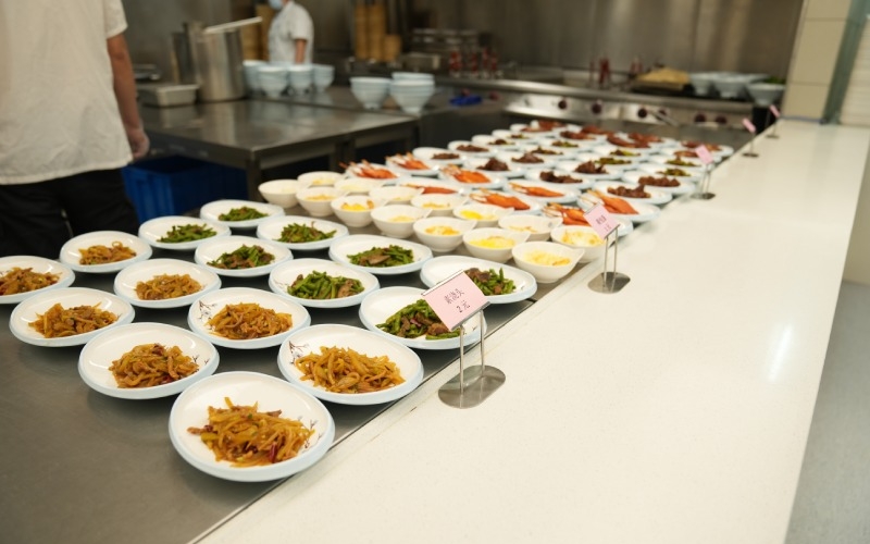 规模增长、政策利好,2022智慧餐厅行业分析